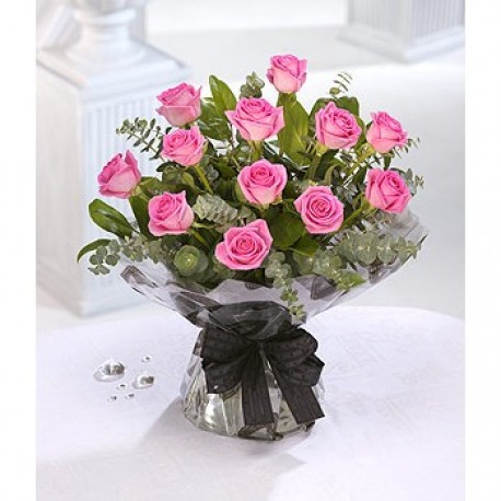 12 beautiful pink roses