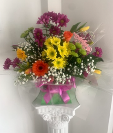 Mixed hand tied