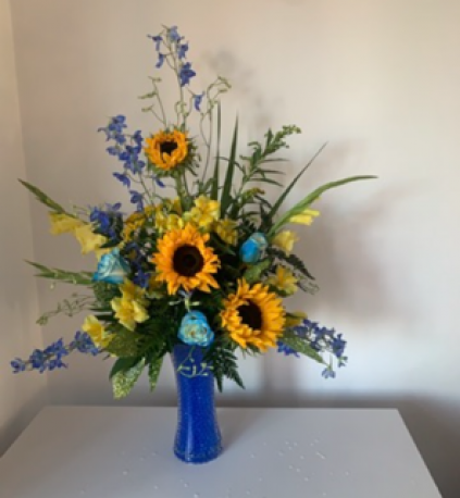 Glass sunflower vase